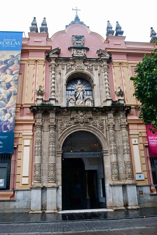 Centrico Apartamento Con Patio Privado Sevilla Kültér fotó